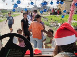fate_gives_christmas_charity_02_jpg_10776