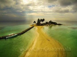 aerial-video-belize-scenery-islands-maya-ruins