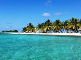Belize’s Laughing Bird Caye: Find Tranquility on this Tiny Atoll Belize’s Laughing Bird Caye