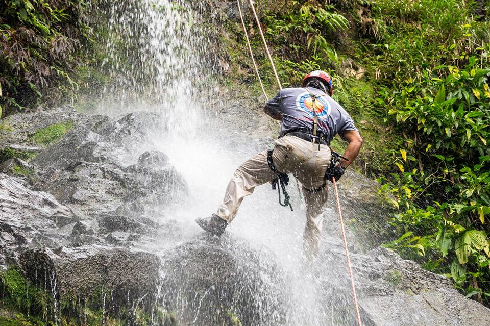 Angel Falls Extreme Zipline & Rappelling | Belize Adventure Tours