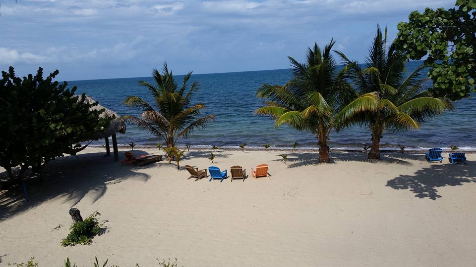 placencia belize beaches