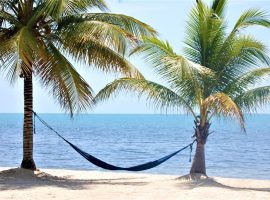 Expats Are Falling in Love with Placencia Belize and Here’s Why