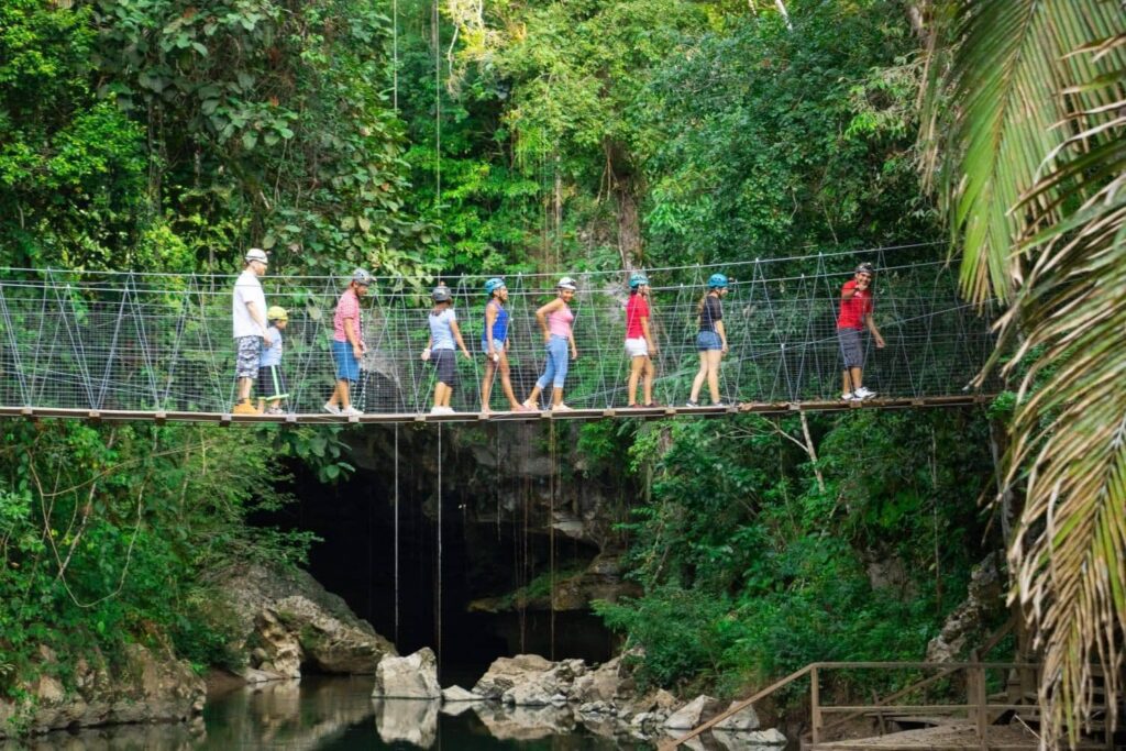 Belize conservation travel