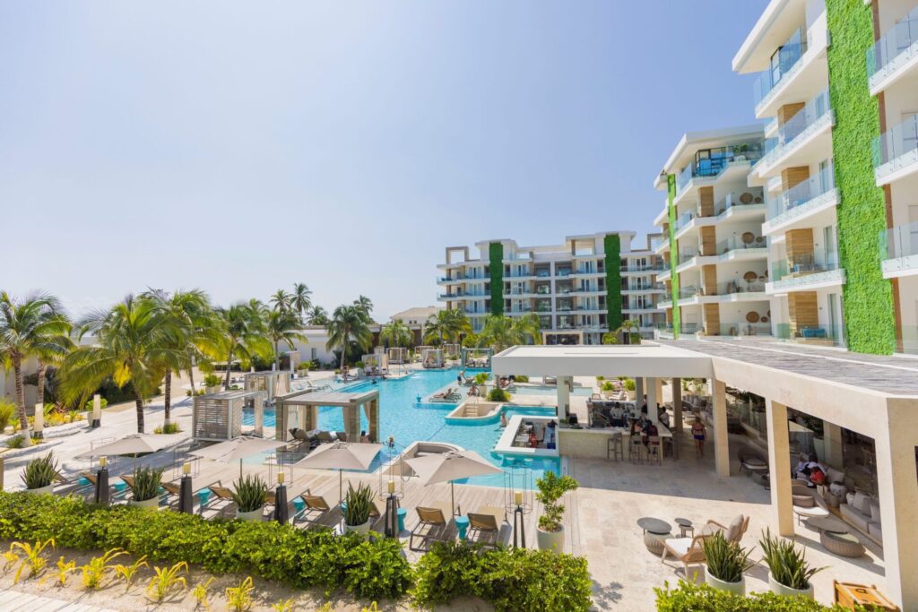 Ambergris Caye honeymoon