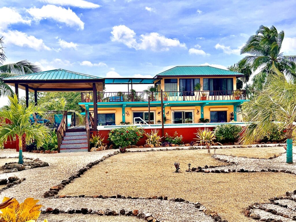 beachfront accommodations Belize