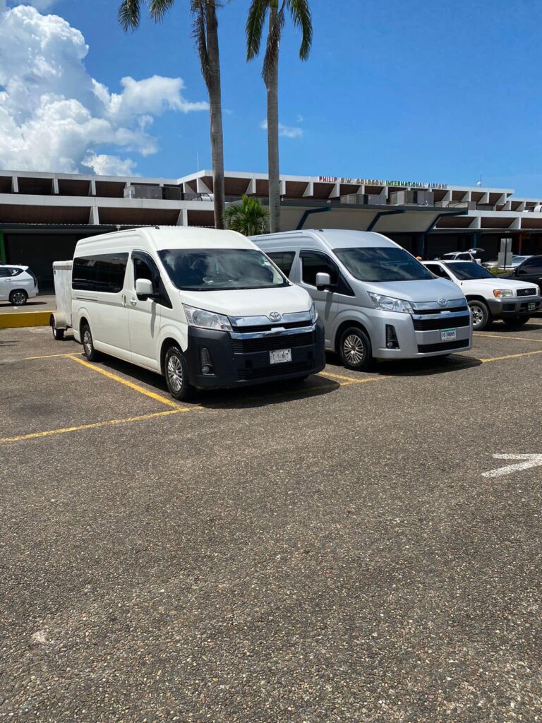 How to get to Placencia in 2025