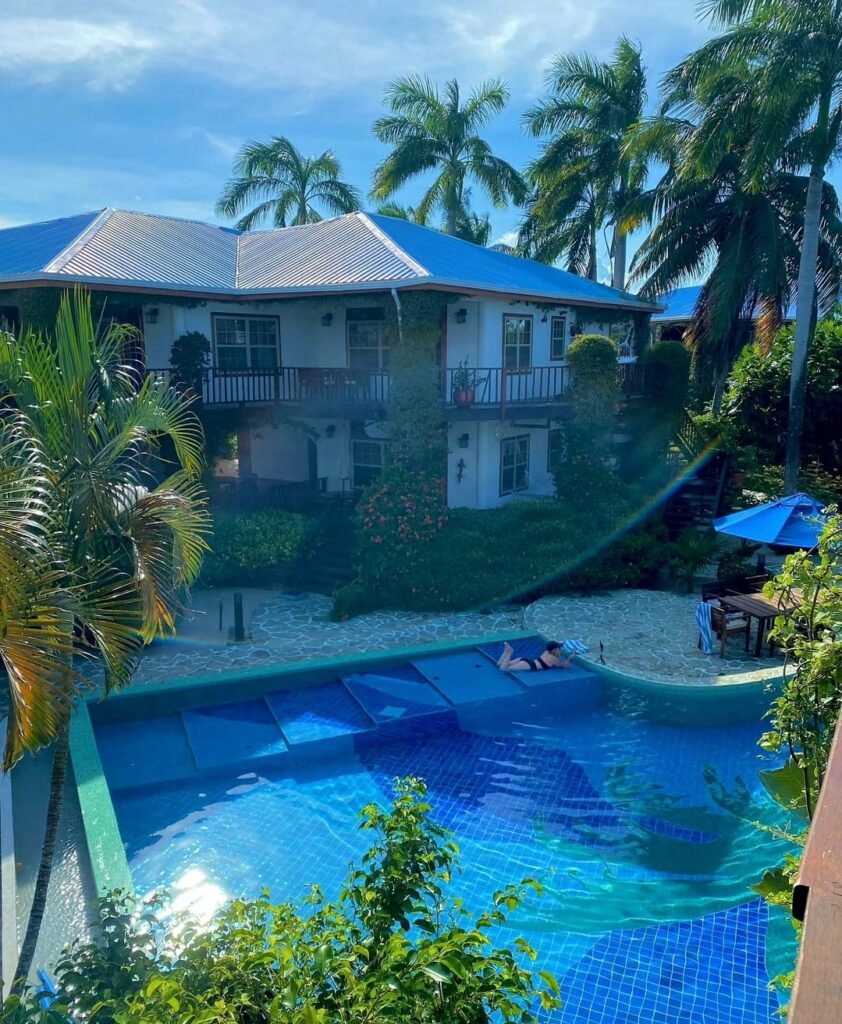 January vacation weather Belize