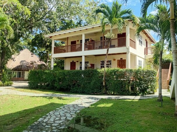 Belize resort near airport