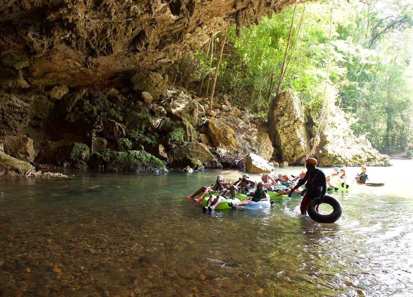 family travel Belize